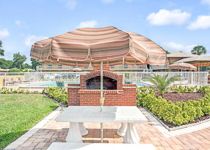 Days Inn By Wyndham Orange City/Deland